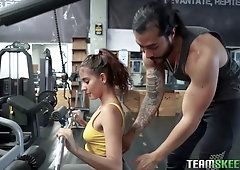 The S. reccomend hottest teen fitness couple