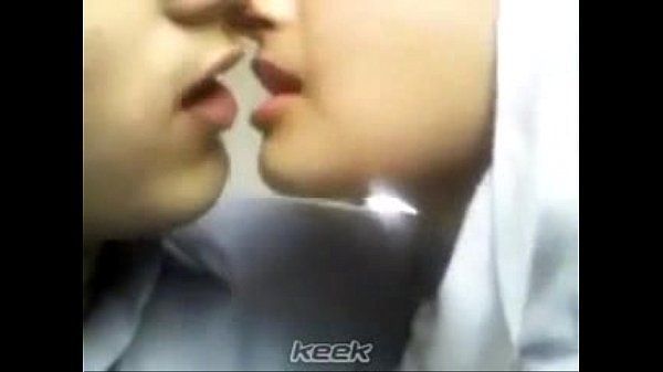 best of Hijab kiss