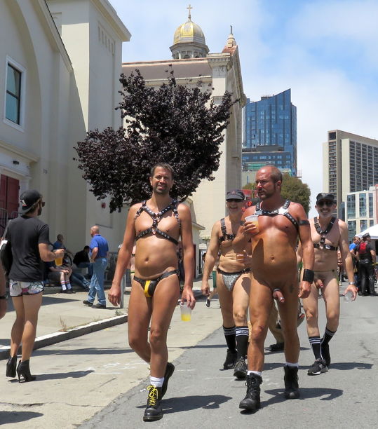 Nudist walking the streets naked