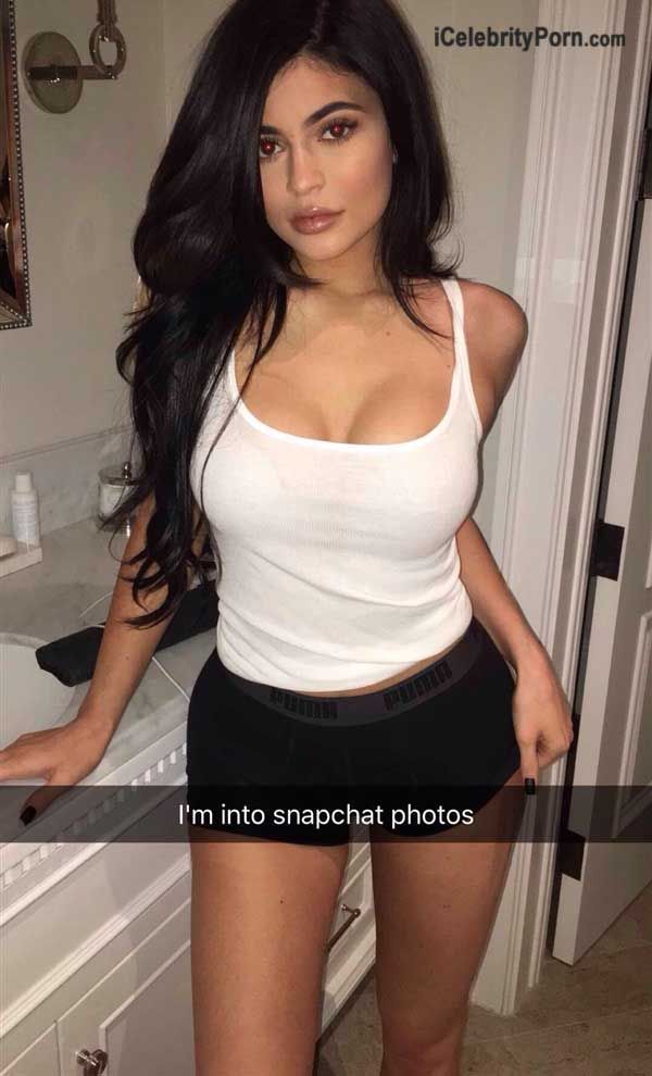 Skinny Kylie Porn Pics